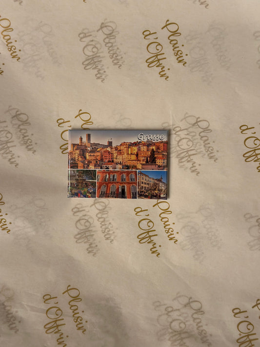 Magnet Grasse – Vue Authentique de la Ville des Parfums